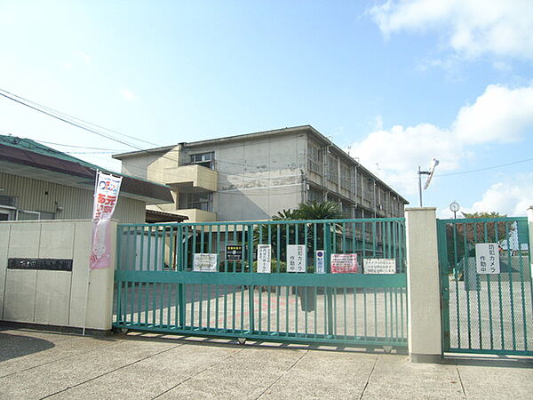 枚方市立田口山小学校