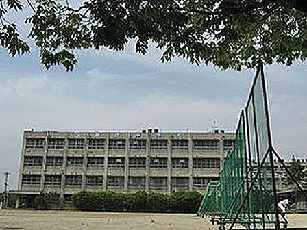 枚方市立蹉だ中学校