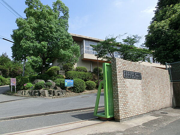 枚方市立香里小学校