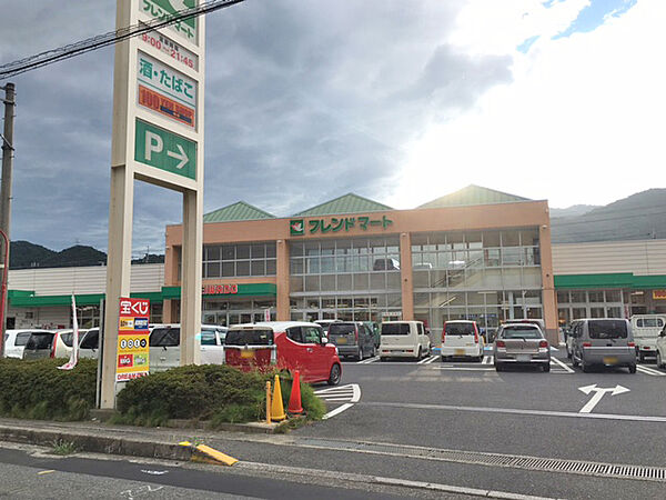 フレンドマート唐崎店