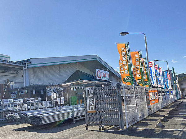 コメリハード＆グリーン新旭店