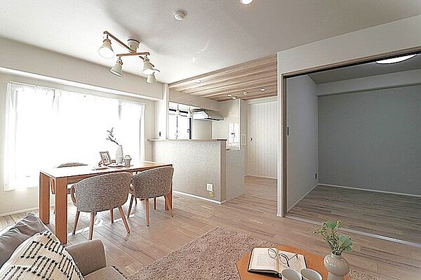 ※写真中の家具等の調度品は対象に含まれません。