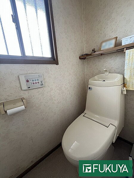 トイレを拡大表示