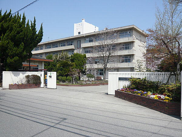高砂市立荒井中学校