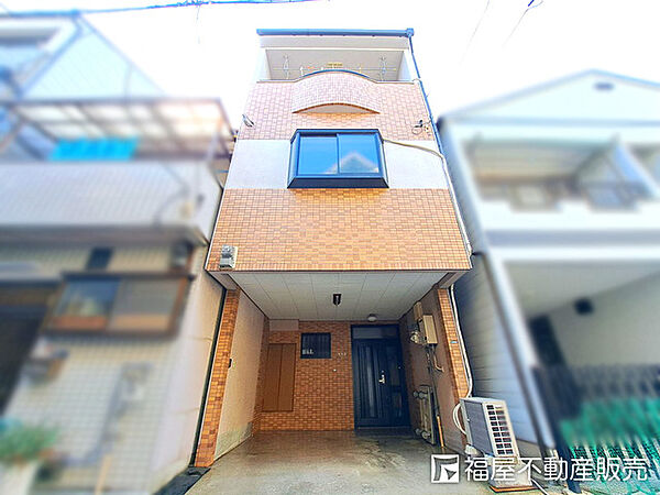 外観：327002206470