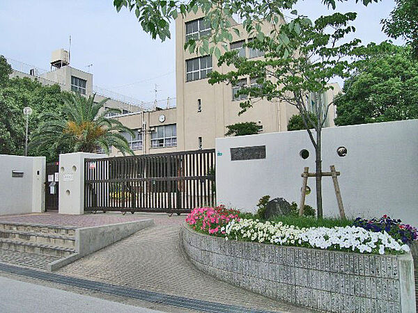 大阪市立新北島中学校