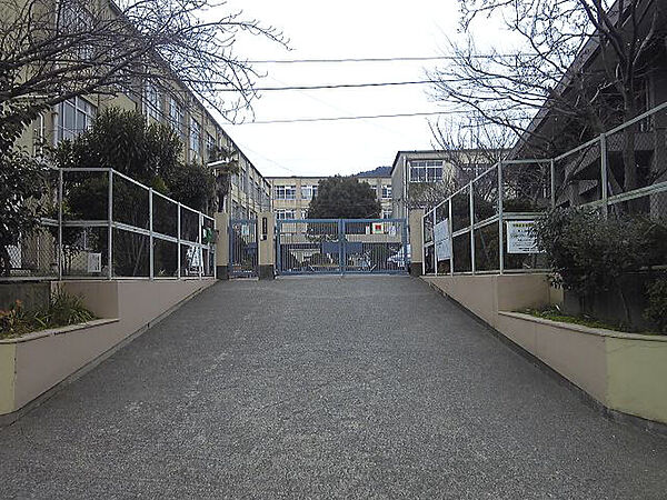 京都市立大塚小学校