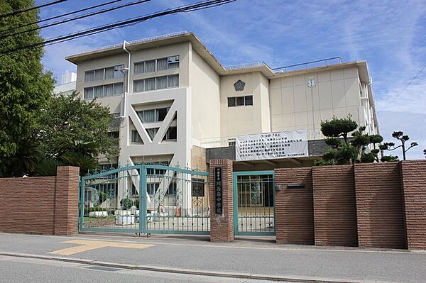 川西市立川西南中学校
