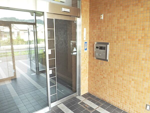 エントランスを拡大表示