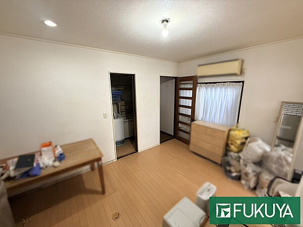 ※写真中の家具等の調度品は売買対象に含まれません