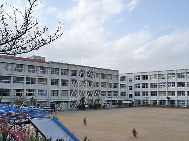 神戸市立白川小学校