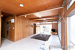 JR東海道・山陽本線 野洲駅 バス23分 ハイウェイサイドタウン下車 徒歩6分 4LDKのリビング/ダイニング