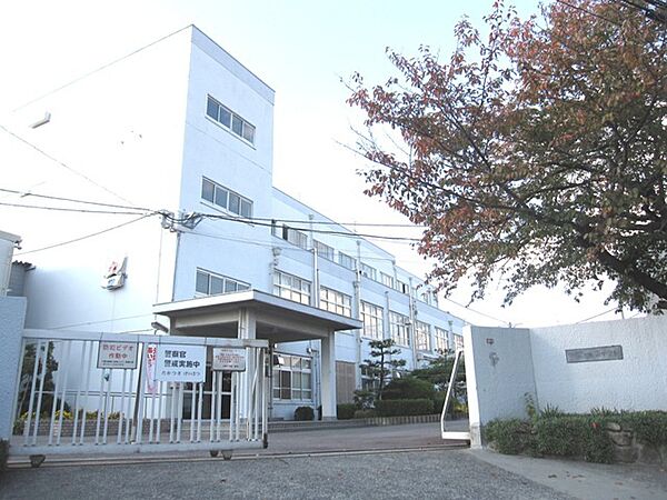 高槻市立五領中学校