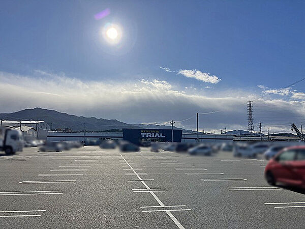 スーパーセンタートライアル湖南店