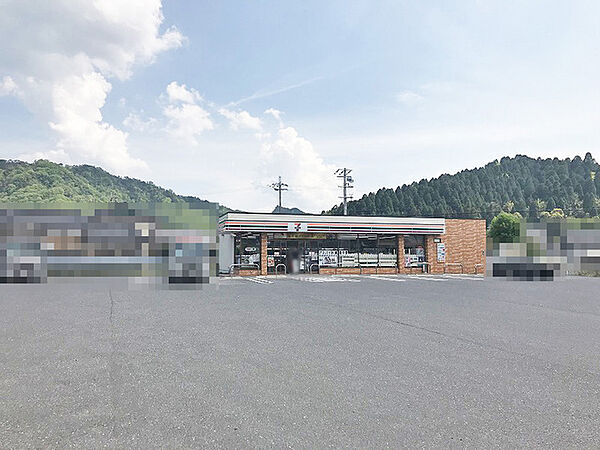 セブンイレブン信楽長野店