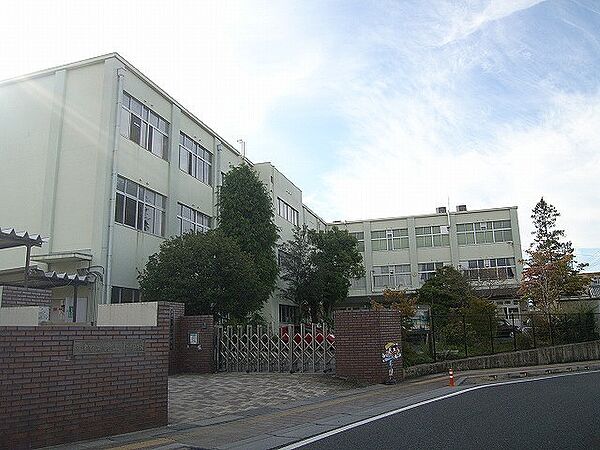 草津市立老上小学校