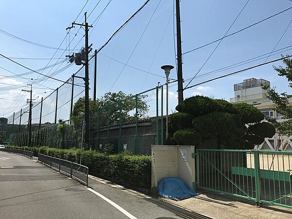 池田市立石橋小学校