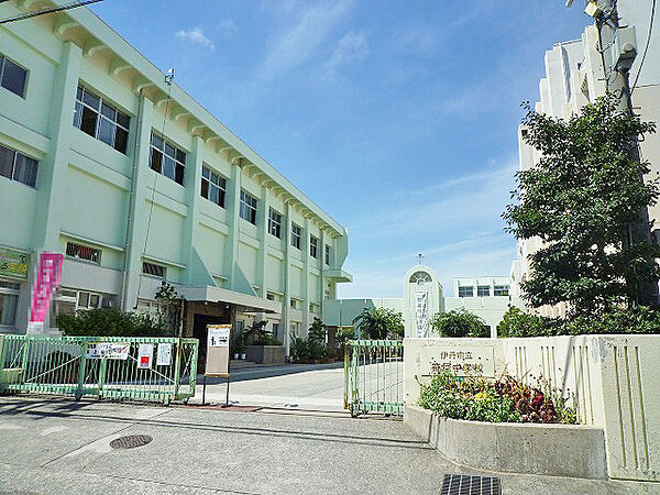 伊丹市立笹原中学校