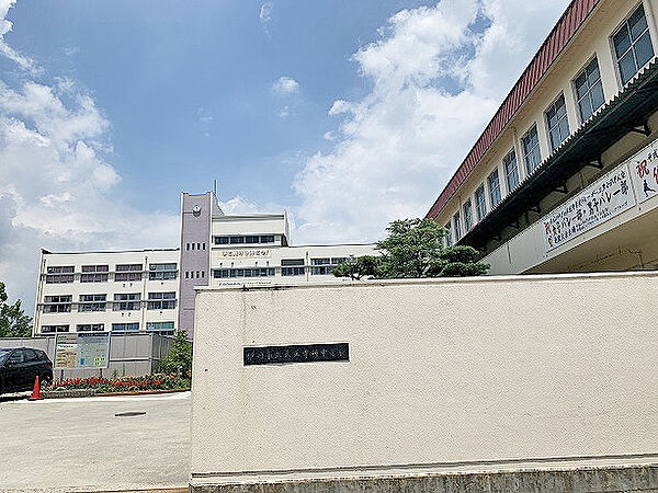 伊丹市立天王寺川中学校
