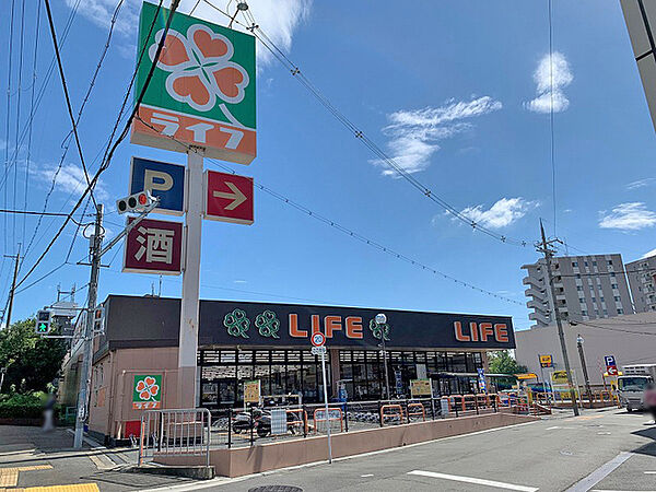 ライフ牧野店