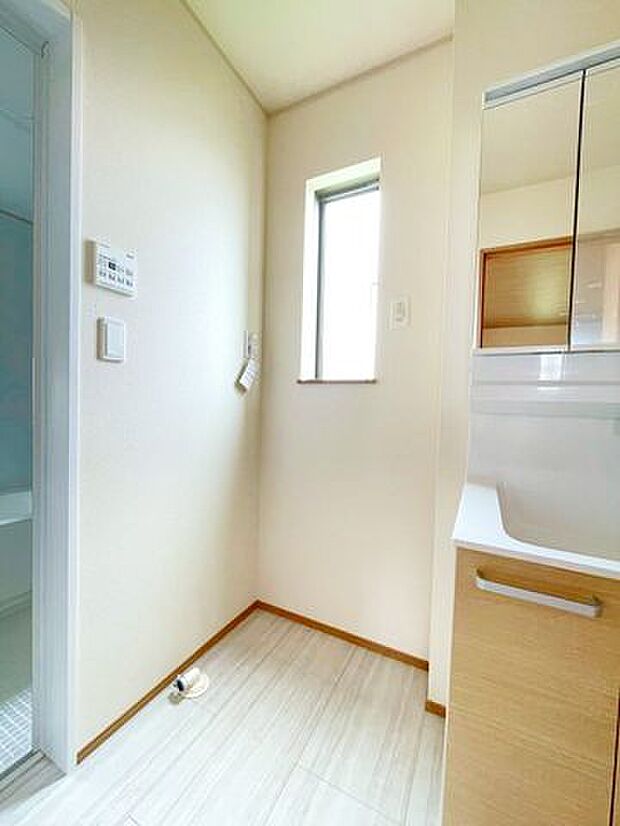 【ランドリースペース】