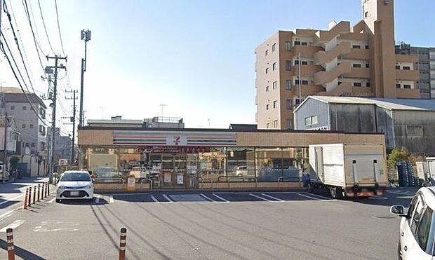 セブンイレブン船橋栄町店 徒歩4分。 260m