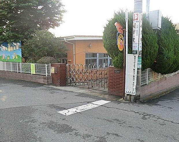 しらゆり保育園 徒歩6分。 410m