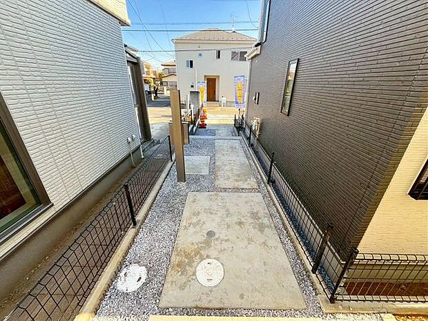 内観まで完成済み！内見のご予約や他号棟に関するお問い合わせも受け付けておりますので、お気軽にご連絡ください♪