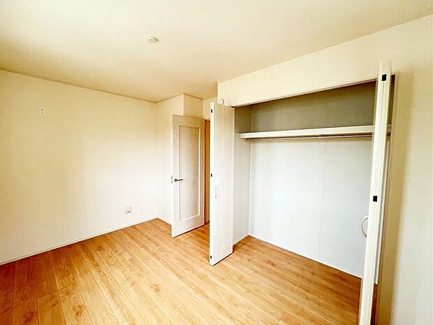 内観まで完成済み!お気軽にお問い合わせください。他号棟に関するご質問も受け付けております!