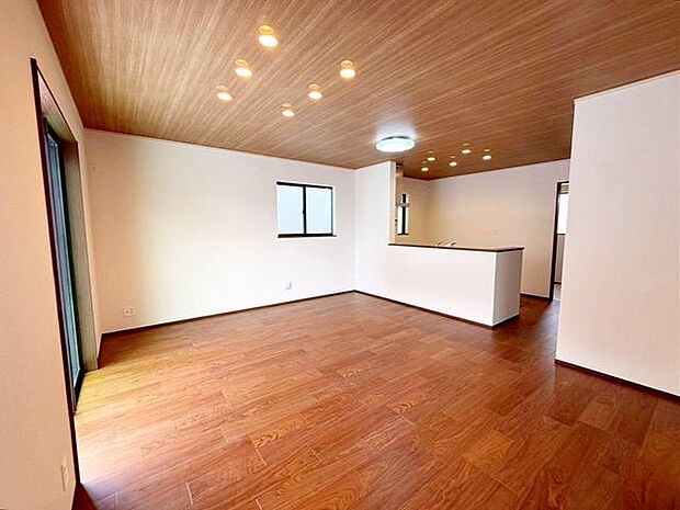 【リビング】G号棟