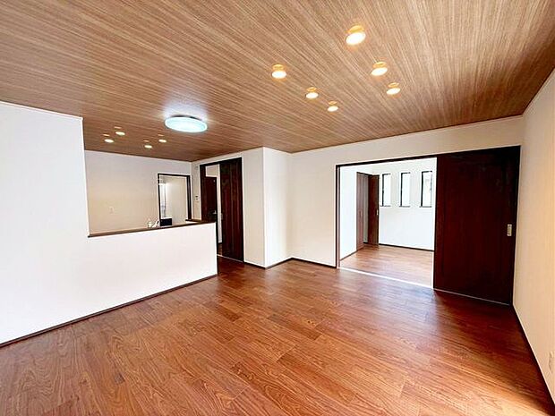 【リビング】G号棟