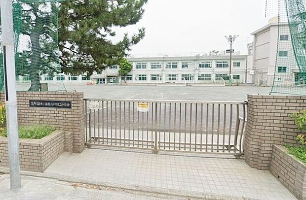 江戸川区立小岩第三中学校 徒歩42分。 3290m