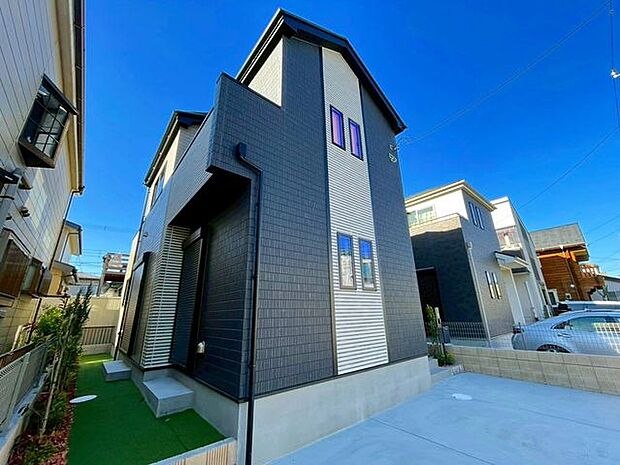 【外観写真】流行に左右されず、将来にわたって価値が継続する「上質」な佇まいです♪