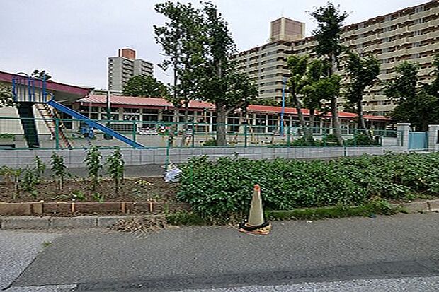 塩浜幼稚園 徒歩22分。 1700m