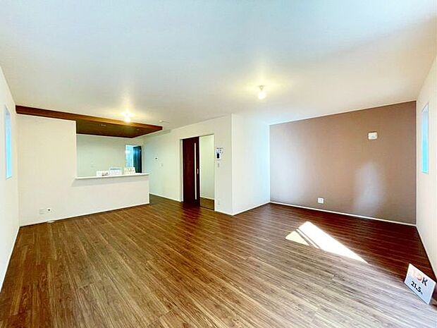 【リビング】かけがえのない一時を、明るい癒しの空間でお過ごし下さい♪