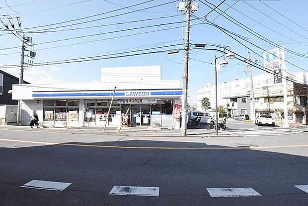 ローソン市川北方一丁目店 徒歩7分。 510m