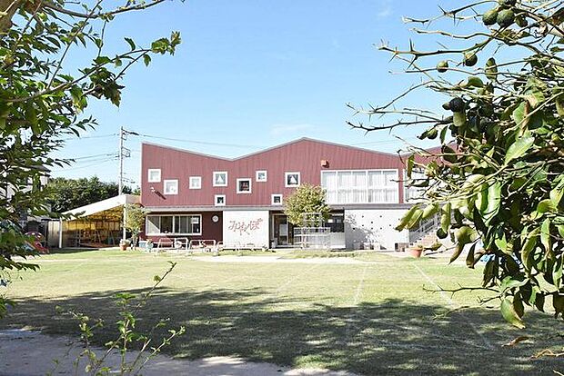 宮久保幼稚園 徒歩2分。 100m