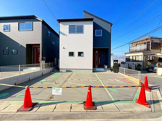 内見のご予約・他号棟に関するお問い合わせなど、お気軽にご連絡ください！