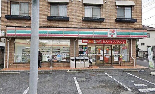 セブンイレブン松戸栗山店 徒歩3分。 220m