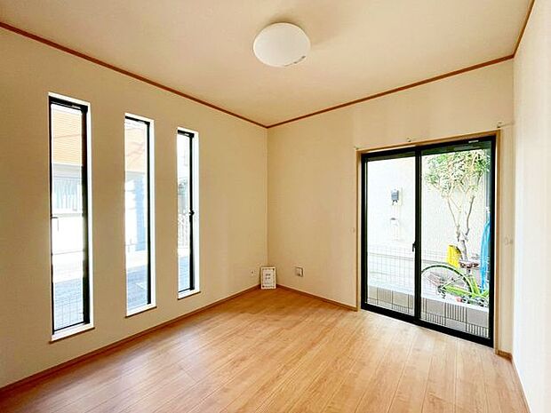 【書斎】お家でお仕事をする人にぴったりなワークスペース。勉強や好きなことに没頭できる空間です♪