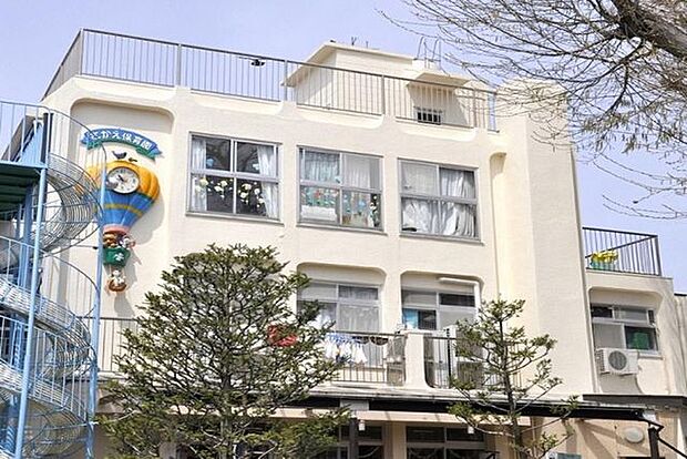 さかえ保育園 徒歩9分。 720m