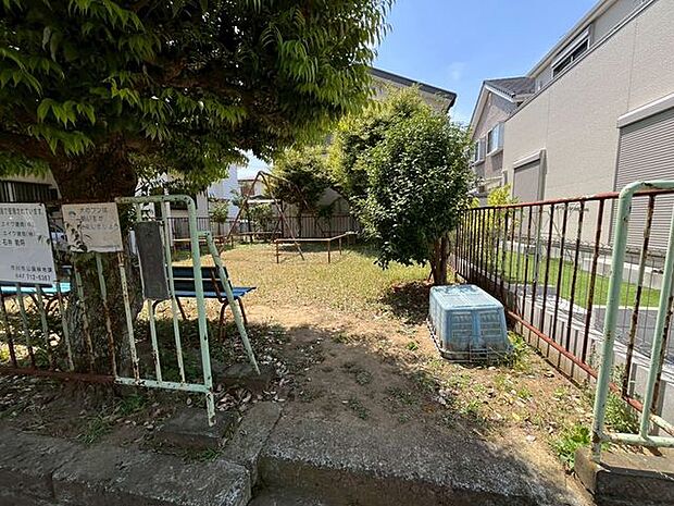 なのはな公園 徒歩4分。 250m