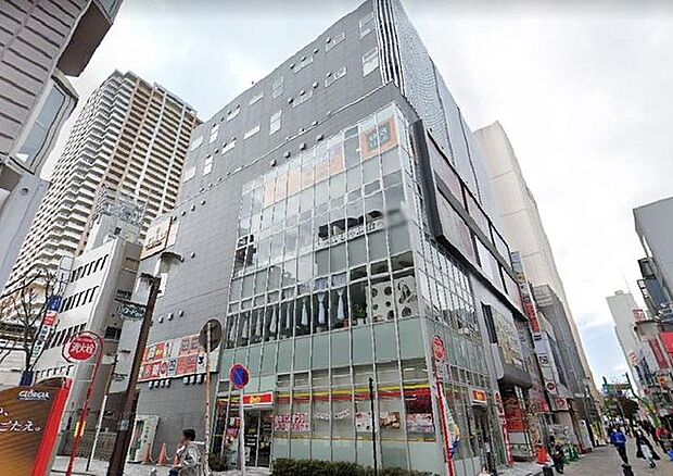 アクティオーレ市川 徒歩48分。 3780m