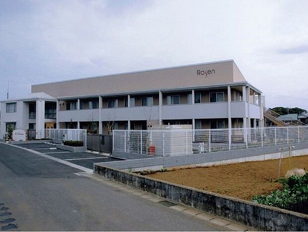 ローゼンかみやま保育園 徒歩2分。 160m