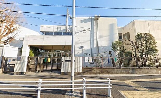 浦安市立見明川認定こども園 徒歩4分。 320m