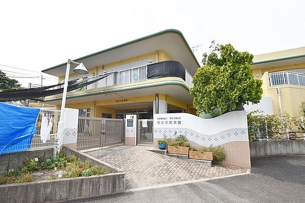 花の子保育園 徒歩6分。 440m