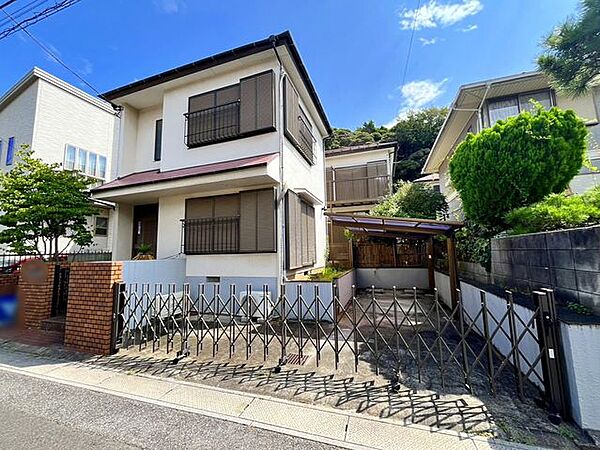おしゃれな雰囲気や自然の潤い親しみやすさといった暮らしを豊かにしてくれる住環境です♪