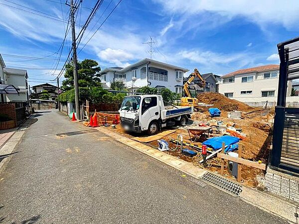 自然が身近に感じられる環境で、のびのび子育てができる立地です♪ご家族みんなが安心して暮らせる、ゆったりとした時間が流れる場所…。ぜひご見学ください！充実した毎日が待っています♪