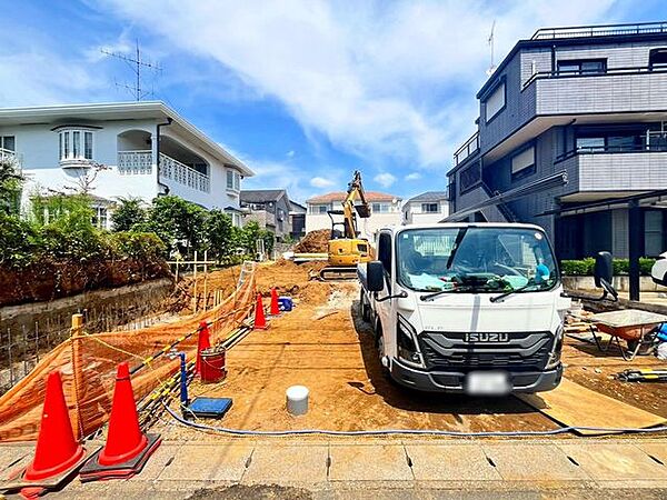 一から建てるからこそ、外観は洋風にも和風にもアレンジ自由です♪間取りやデザインの工夫で、理想の暮らしがぐっと近づきます！どんな住まいにしようか考えるだけでもワクワクしてきますね♪