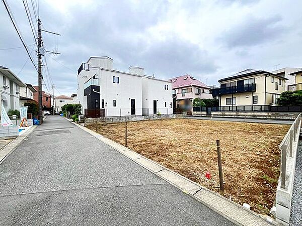 自然に包まれた暮らしの中で季節の流れを感じ、ゆったりとした時間をお過ごしください♪